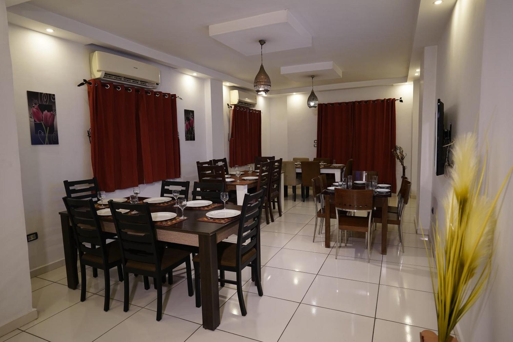 Pyramids Gem Plaza Hotel Kafrat al Jabal Exterior photo