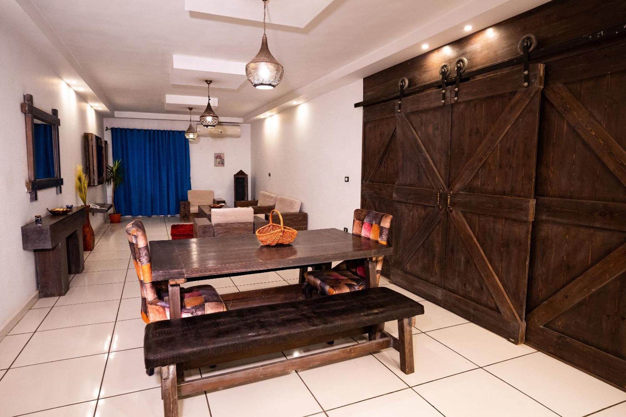 Pyramids Gem Plaza Hotel Kafrat al Jabal Exterior photo